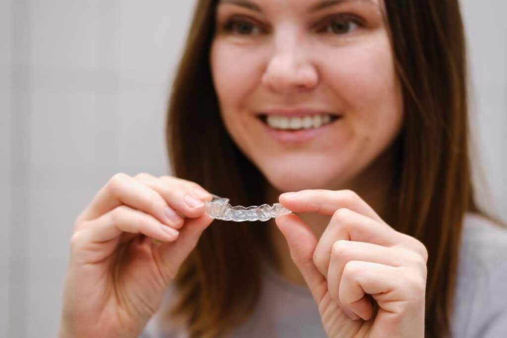 Cold Month Tips For Braces And Aligners Wearers